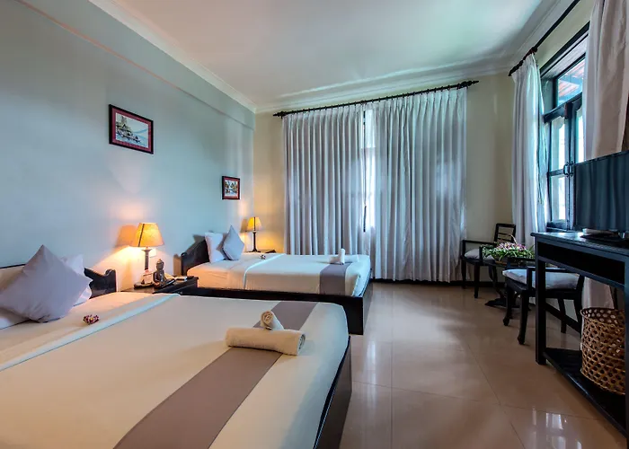 Jk Resident Hotel 4*