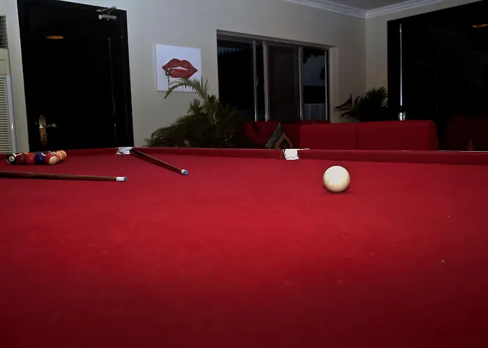 Jk Resident Hotel 4*