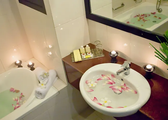 Jk Resident Hotel 4*